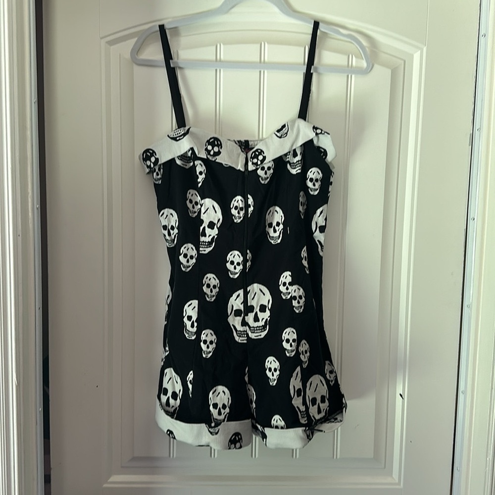 Betsy Johnson Skull Romper (M)